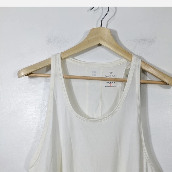 SWEATY BETTY Women's Lily White Energise Workout Tank Top NWT Size XL - Picture 2 of 8